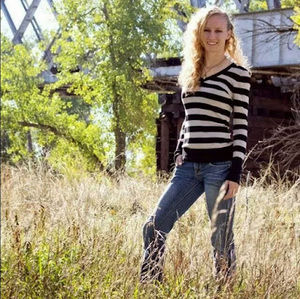 Meet your Posher, Amelia